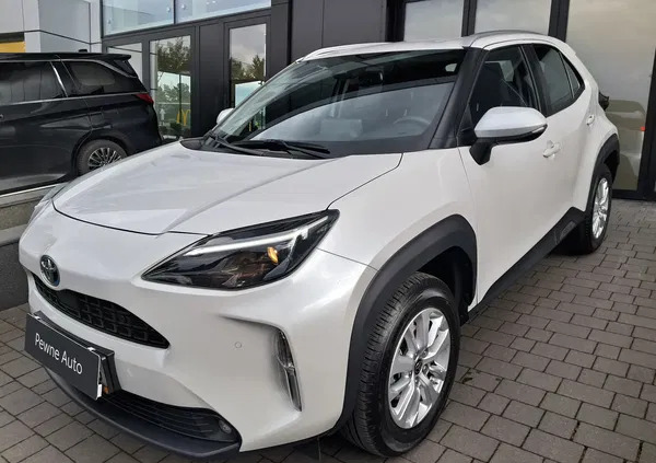 mazowieckie Toyota Yaris Cross cena 102900 przebieg: 52200, rok produkcji 2022 z Buk